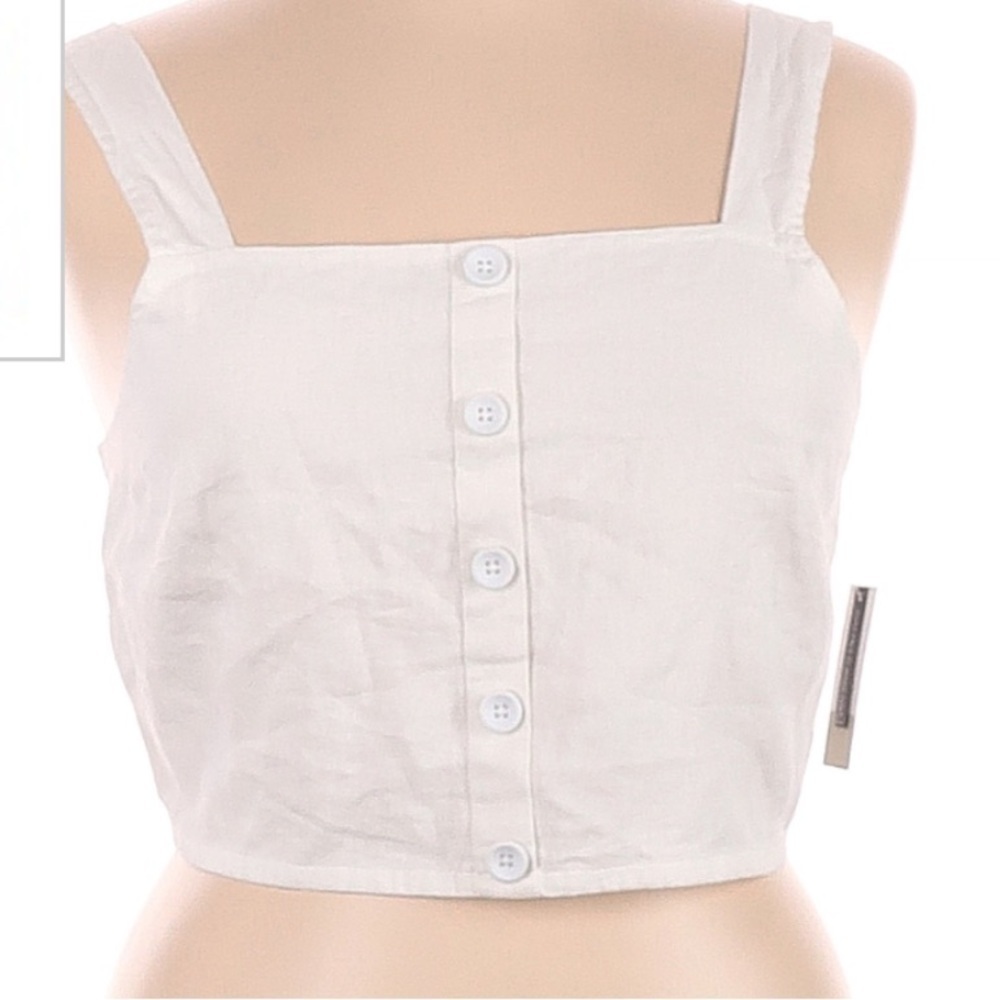 BP Nordstrom nwt crop white summer top. Elastic stretch back. 3x white